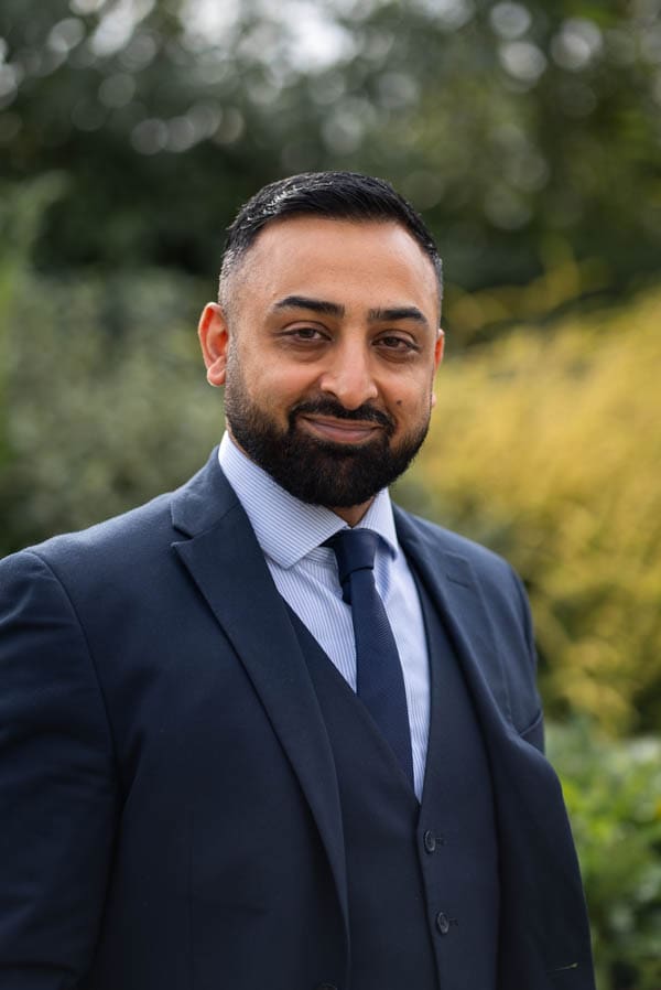 Mr Alam